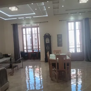 https://appartement-11-janvier-centre-ville.hotels-casablanca.net